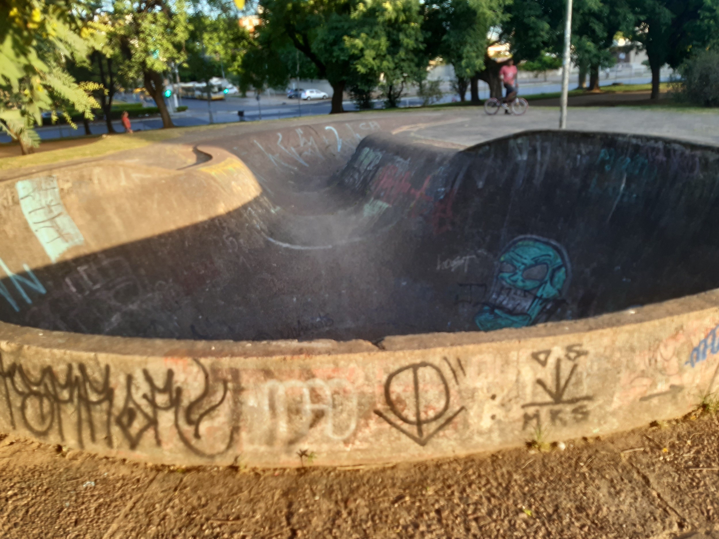 Address Praia de Belas skatepark